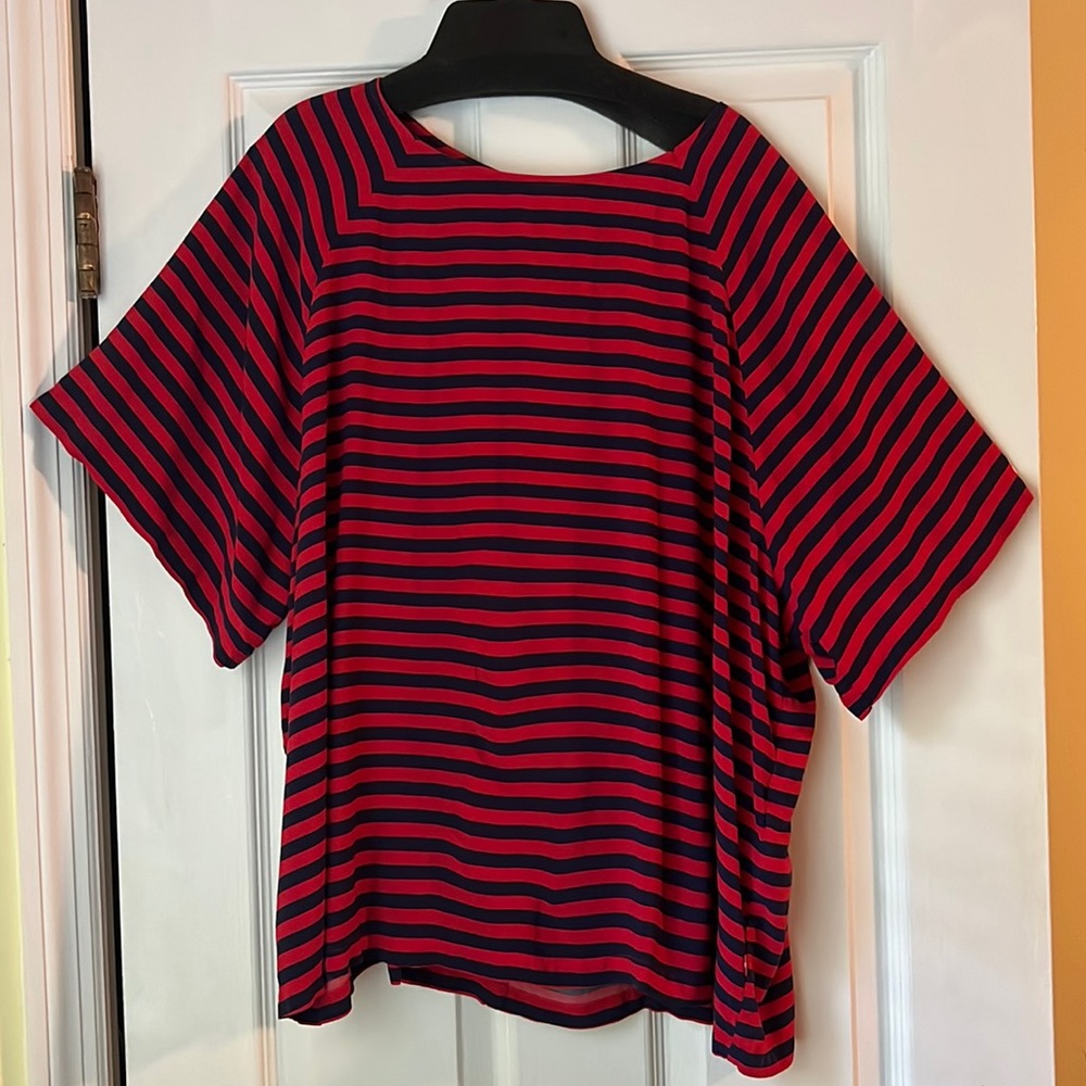 Levi’s Flowy Bat-Wing Style Striped Top
